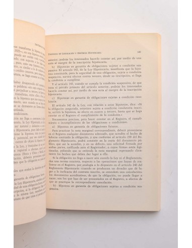 Esquemas de legislación y doctrina hipotecaria....