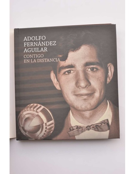 Contigo en la distancia
