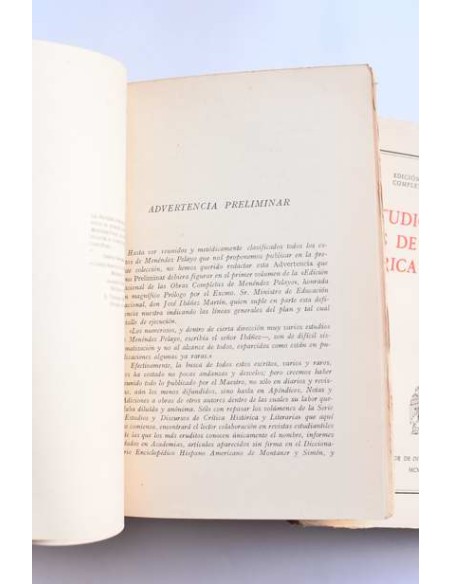 Estudios y discursos de crítica histórica y literaria