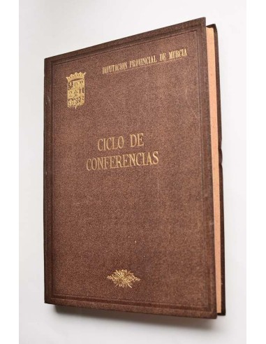 Ciclo de conferencias sobre temas de interés...