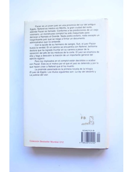 La pirámide asesinada