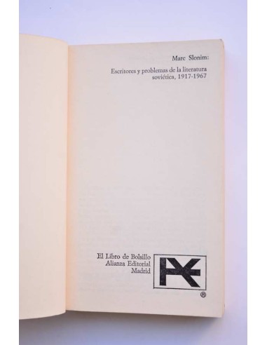 Escritores y problemática de la literatura...