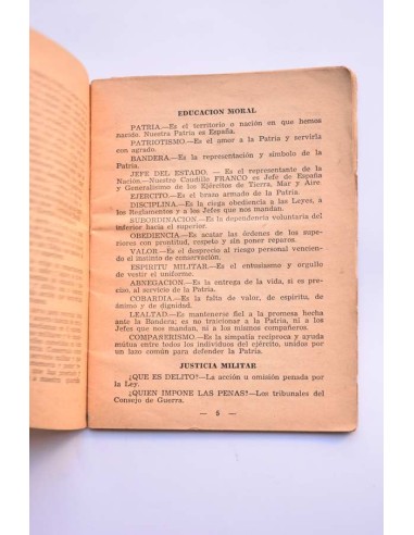 Extracto de conocimientos militares para el...