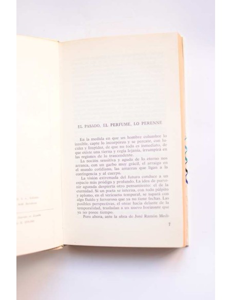 José Ramón Medina. Poesía plural