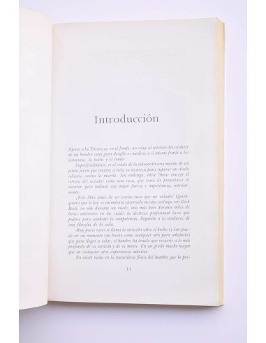 Ajeno a la tierra