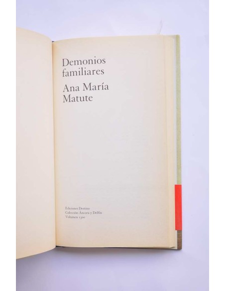 Demonios familiares
