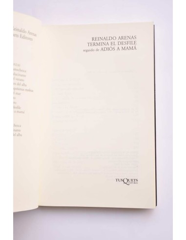 Termina el desfile, seguido de Adiós a mamá