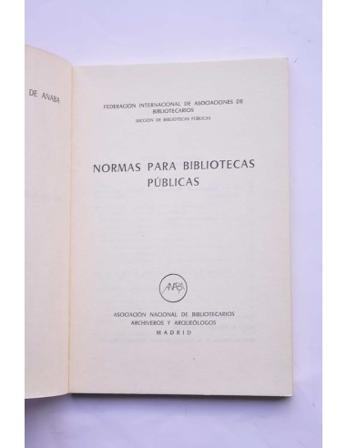 Normas para bibliotecas públicas