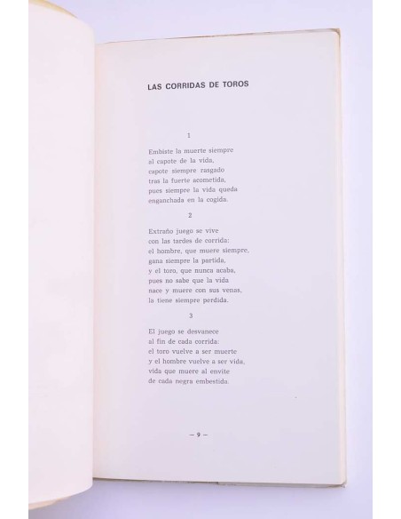 La inútil embestida