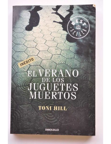 El verano de los juguetes muertos