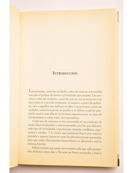 Urbrands. Construye tu marca personal como quien construye una ciudad