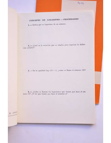 Logaritmos, progresiones, interés compuesto y...