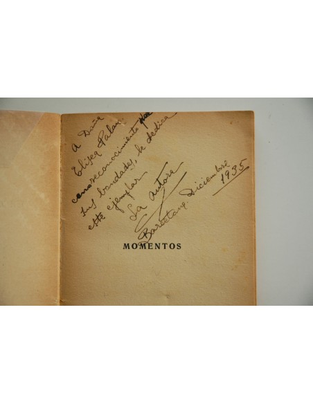 Momentos : poemas en prosa