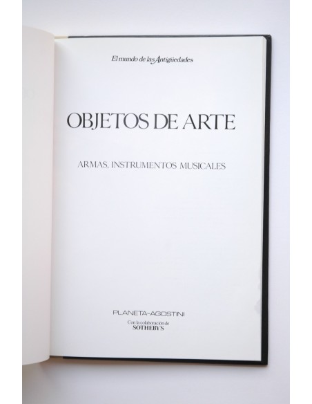 Objetos de arte : armas, instrumentos musicales