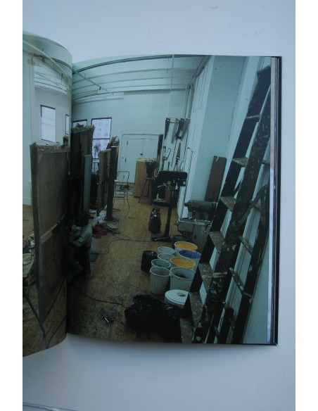 La dama de Murcia, un escultura de Manolo  Valdés