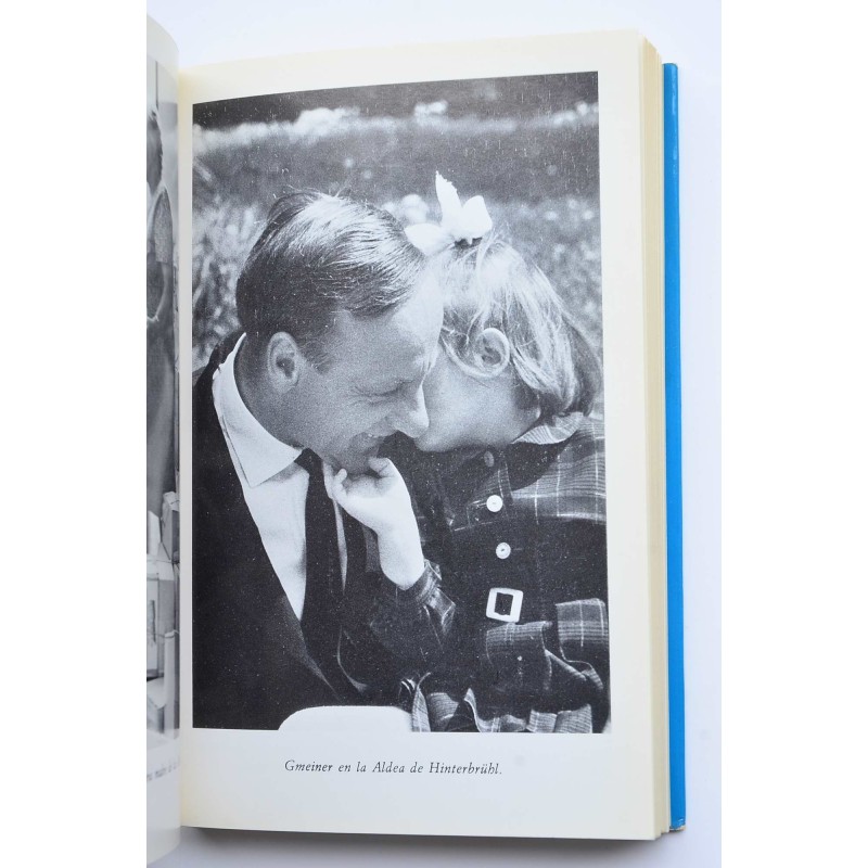 El libro de Hermann Gmeiner, el fundador de...