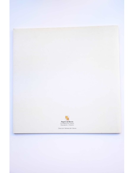 Tapices : experiencia textil sobre diez plásticos contemporáneos. Catálogo de exposiciones, 1992