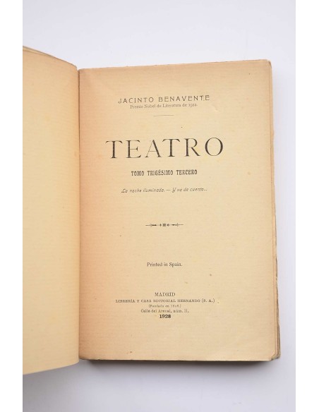 Teatro. Tomo trigésimo tercero : La noche iluminada , Va de cuento...