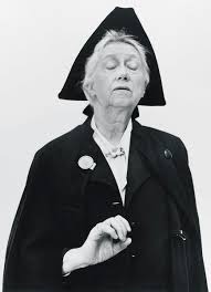 Marianne Moore. Silencio